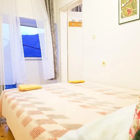 Apartman Ena Apartament