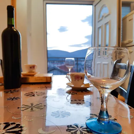 Apartament Apartman Ena *